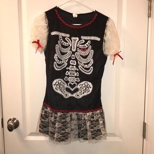Skeleton dress